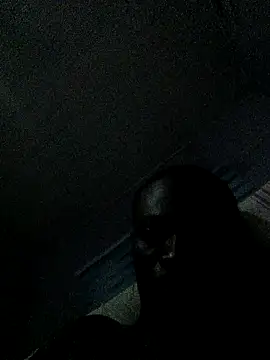 Snapshot of Destify chatting on 03-26-26, 12:17 Destify online show from 03-26-26, 12:17