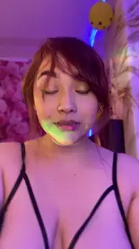 SweetLittleRed online show from 06-16-26, 06:05