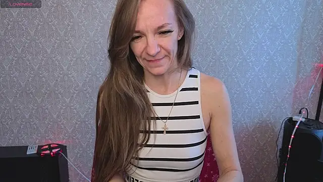 Snapshot of jesica_mooonn chatting on 03-27-26, 08:20 jesica mooonn online show from 03-27-26, 08:20