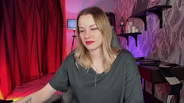 VireliaMoonfall online show from 04-23-26, 12:29
