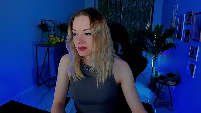 VireliaMoonfall online show from 05-29-26, 12:25