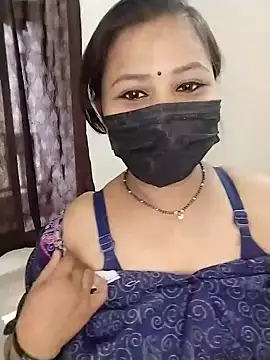 Snapshot of Hoty_bhabii chatting on 04-19-26, 08:57 Hoty bhabii online show from 04-19-26, 08:57