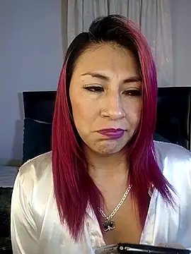 tatianabelli online show from 04-28-26, 06:13
