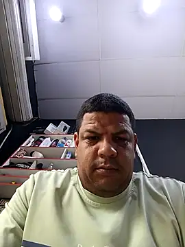 Danielleon12  online show from 04-18-26, 07:07