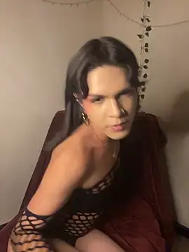 Snapshot of _Isa2222_ chatting on 03-27-26, 01:00 Isa2222 online show from 03-27-26, 01:00