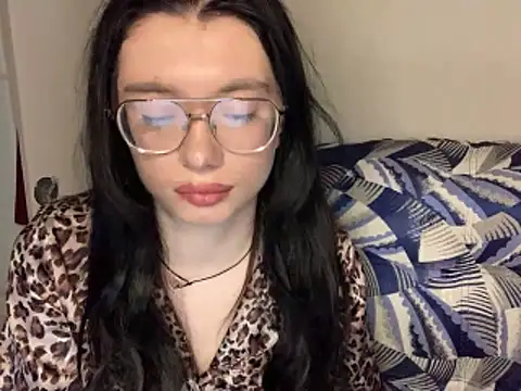 Baby-On-Fire online show from 04-05-26, 06:27