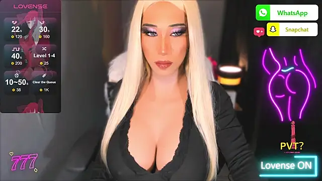 Snapshot of xSelfsuckerMistressVanyax chatting on 06-22-26, 02:02 xSelfsuckerMistressVanyax online show from 06-22-26, 02:02