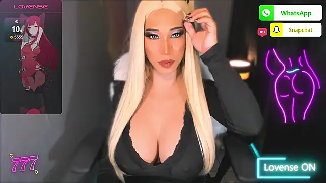 Snapshot of xSelfsuckerMistressVanyax chatting on 06-22-26, 03:36 xSelfsuckerMistressVanyax online show from 06-22-26, 03:36