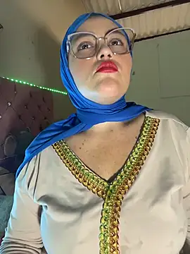 Snapshot of Marian_fadel chatting on 07-08-26, 01:26 Marian fadel online show from 07-08-26, 01:26