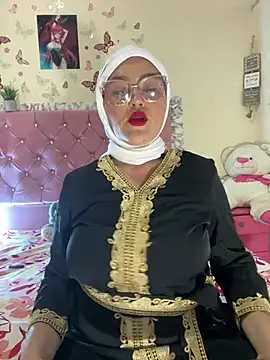 Snapshot of Marian_fadel chatting on 07-23-26, 01:42 Marian fadel online show from 07-23-26, 01:42
