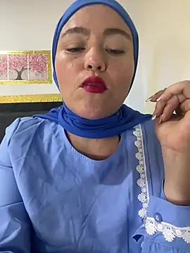 Snapshot of Marian_fadel chatting on 08-06-26, 01:24 Marian fadel online show from 08-06-26, 01:24