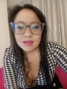 hannabackerr online show from 07-09-26, 10:08