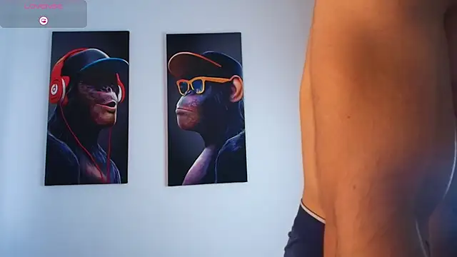 Snapshot of IamAxel03 chatting on 03-28-26, 07:35 IamAxel03 online show from 03-28-26, 07:35