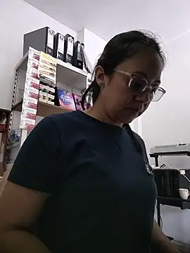 Snapshot of Violeta--7 chatting on 07-09-26, 01:59 Violeta--7 online show from 07-09-26, 01:59