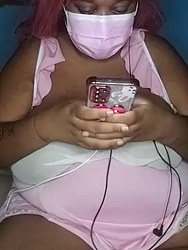 Snapshot of umawaifu chatting on 03-28-26, 11:04 umawaifu online show from 03-28-26, 11:04