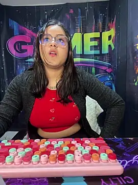 Snapshot of Norabyxxx chatting on 03-28-26, 03:28 Norabyxxx online show from 03-28-26, 03:28