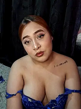 Snapshot of venuscopper chatting on 04-26-26, 02:20 venuscopper online show from 04-26-26, 02:20