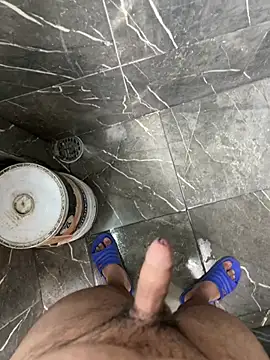 Snapshot of Theohernan chatting on 04-05-26, 08:50 Theohernan online show from 04-05-26, 08:50