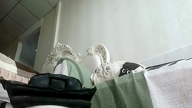 JiaojiaoER online show from 06-05-26, 06:52