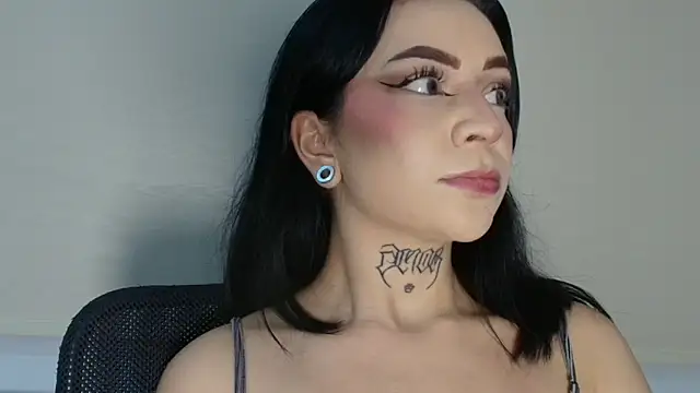 Snapshot of Kollontai chatting on 03-28-26, 04:34 Kollontai online show from 03-28-26, 04:34