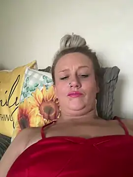 GG-Beautiful-Nightmare online show from 04-22-26, 06:20