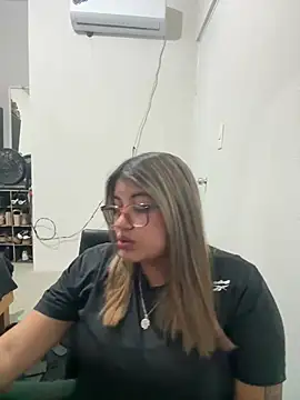 C1N09 online show from 07-30-26, 02:32