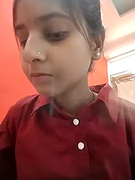 Snapshot of TANU01990 chatting on 04-15-26, 04:19 TANU01990 online show from 04-15-26, 04:19
