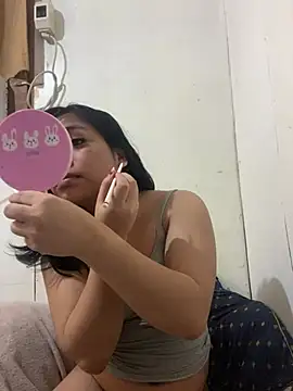 lulueraxxxx online show from 05-08-26, 03:06