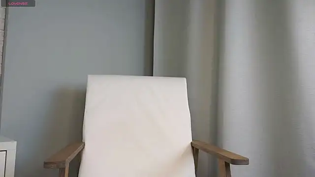 Snapshot of Nayeomy chatting on 03-29-26, 04:29 Nayeomy online show from 03-29-26, 04:29