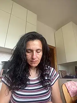 Snapshot of StellaMia263 chatting on 06-16-26, 07:22 StellaMia263 online show from 06-16-26, 07:22