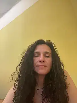 Snapshot of StellaMia263 chatting on 06-23-26, 08:12 StellaMia263 online show from 06-23-26, 08:12