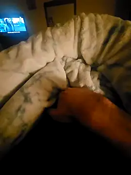 Snapshot of Vale1710 chatting on 03-30-26, 09:27 Vale1710 online show from 03-30-26, 09:27