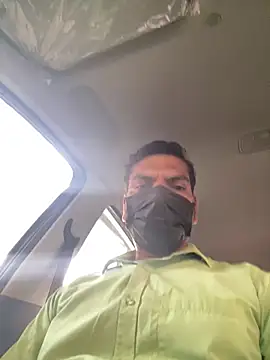 9inchesHire online show from 04-25-26, 02:58