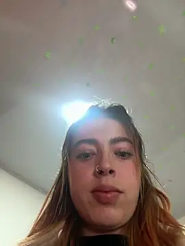 cattleya Louise online show from 04-23-26, 12:01