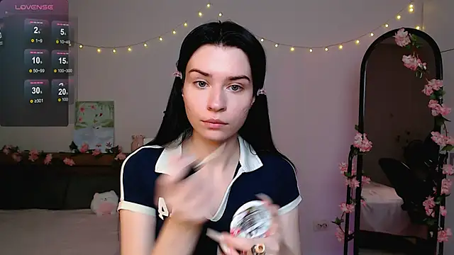 Snapshot of Tina_Charm chatting on 06-18-26, 06:23 Tina Charm online show from 06-18-26, 06:23