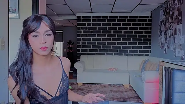 Miss sunshinee online show from 04-03-26, 09:46