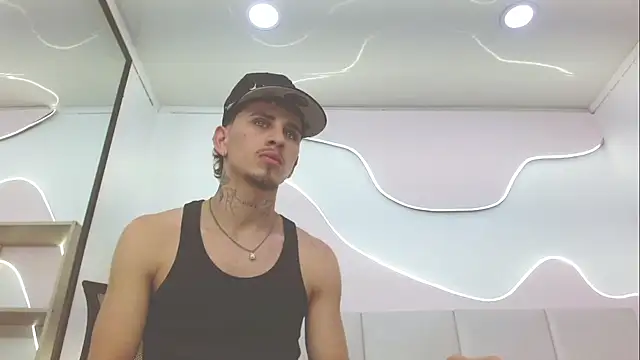 DanntheStiff online show from 05-15-26, 07:21