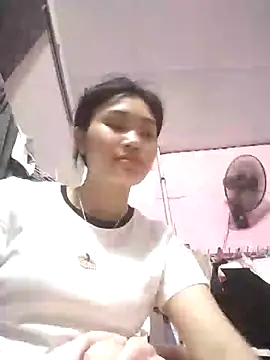 Snapshot of Saryloveparadise chatting on 03-28-26, 06:46 Saryloveparadise online show from 03-28-26, 06:46