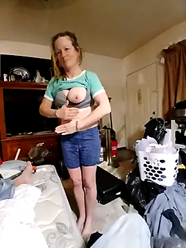 Snapshot of BloStacks1 chatting on 03-30-26, 07:53 BloStacks1 online show from 03-30-26, 07:53