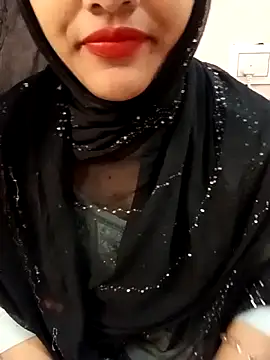 Miss Noor   online show from 05-19-26, 07:04