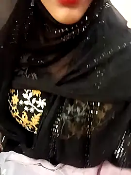 Miss Noor   online show from 05-24-26, 06:18