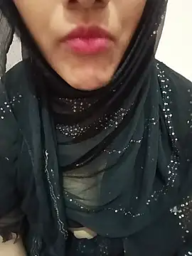Miss Noor   online show from 07-10-26, 03:22