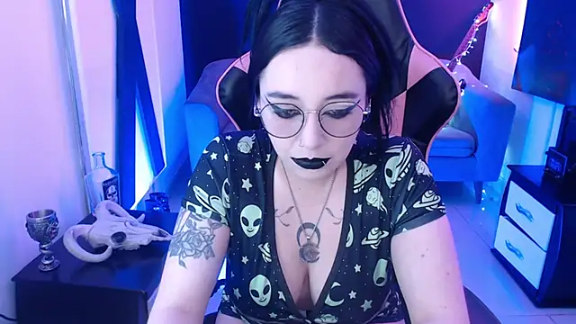 Nyxnocturne online show from 06-05-26, 02:34