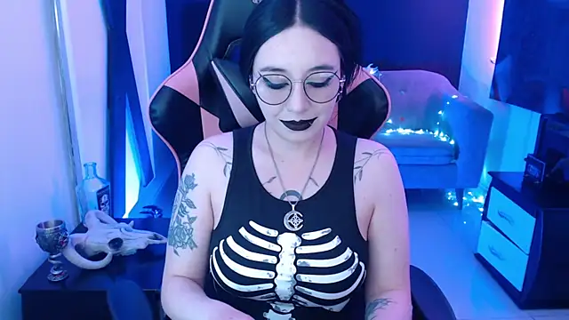 Nyxnocturne online show from 06-17-26, 01:45