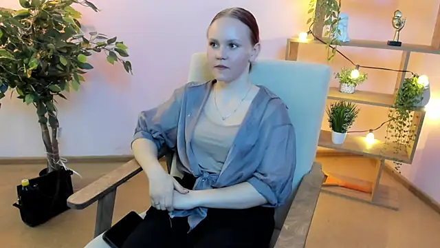 CharlaFenbert online show from 03-29-26, 09:20