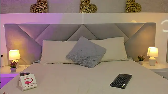 Snapshot of Maddy_smitt chatting on 03-29-26, 07:25 Maddy smitt online show from 03-29-26, 07:25