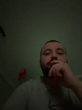 Snapshot of icemanhotwomen chatting on 03-31-26, 10:54 icemanhotwomen online show from 03-31-26, 10:54