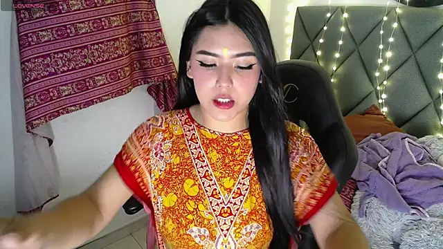 devika kumar online show from 04-25-26, 07:11