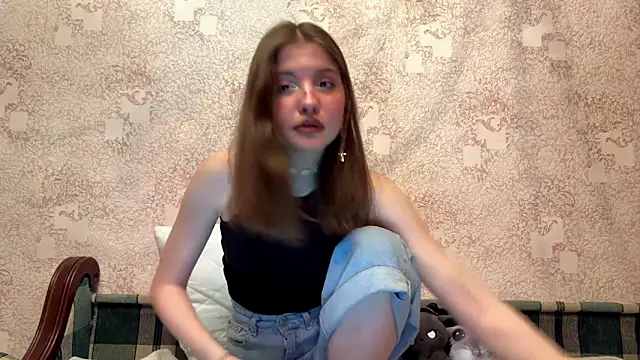 Snapshot of MariLuxe chatting on 03-29-26, 03:56 MariLuxe online show from 03-29-26, 03:56