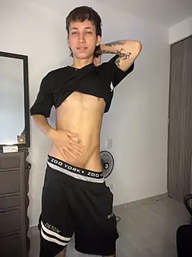 Snapshot of xam_winn chatting on 03-29-26, 09:15 xam winn online show from 03-29-26, 09:15